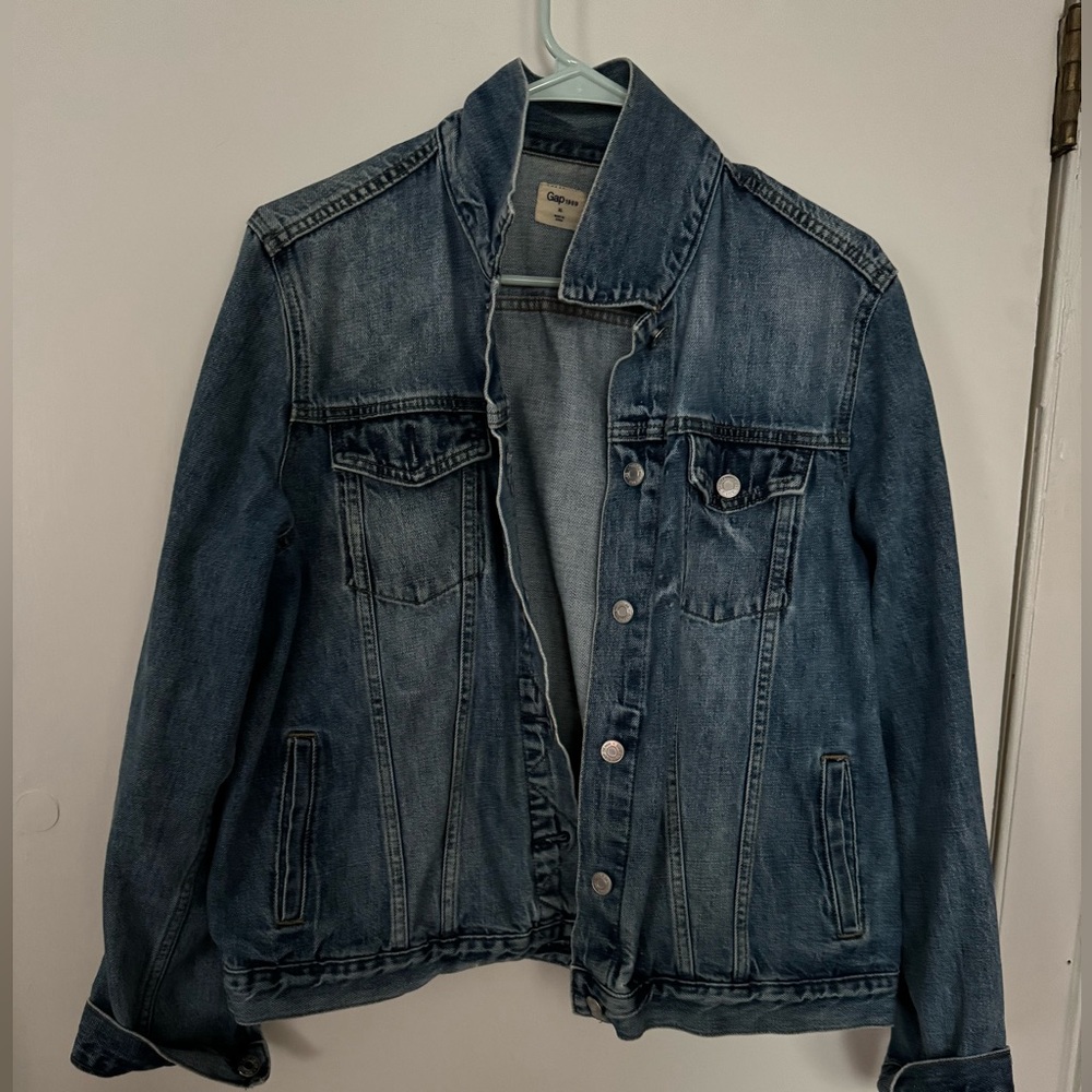 GAP dark wash jean jacket
